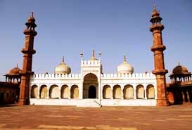 Taj-Ul-Masjid